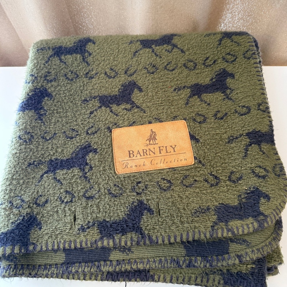 Barn Fly Ranch Collection Horse Horseshoe Knit Throw Blanket Olive Green Blue